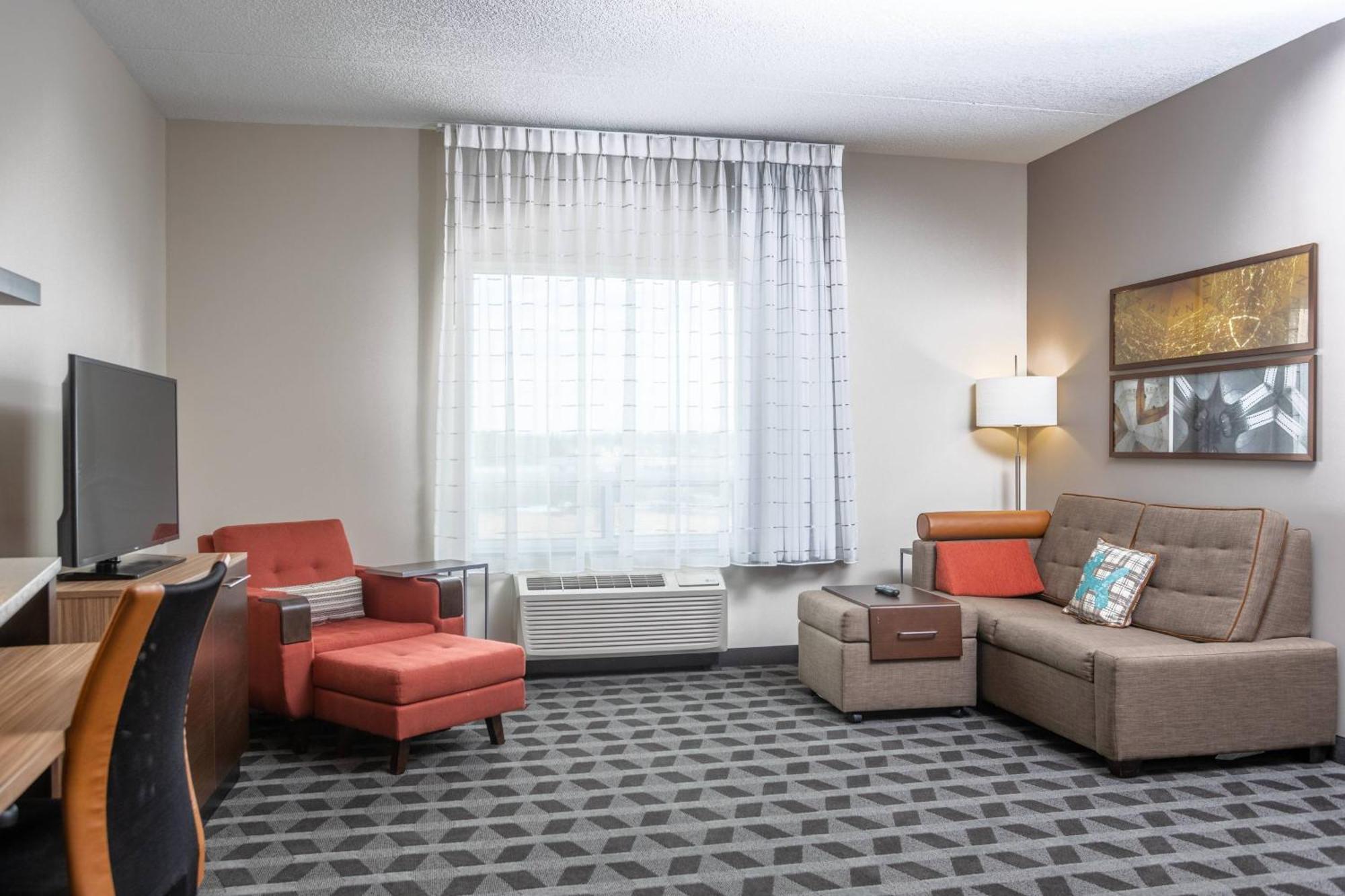 Towneplace Suites By Marriott Petawawa Exterior photo